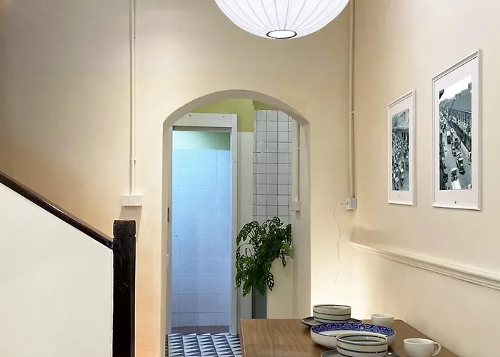 펜션 Baanbaan - Cozy 5pax, 5min Bts, Boat, Old Town Explore 방콕